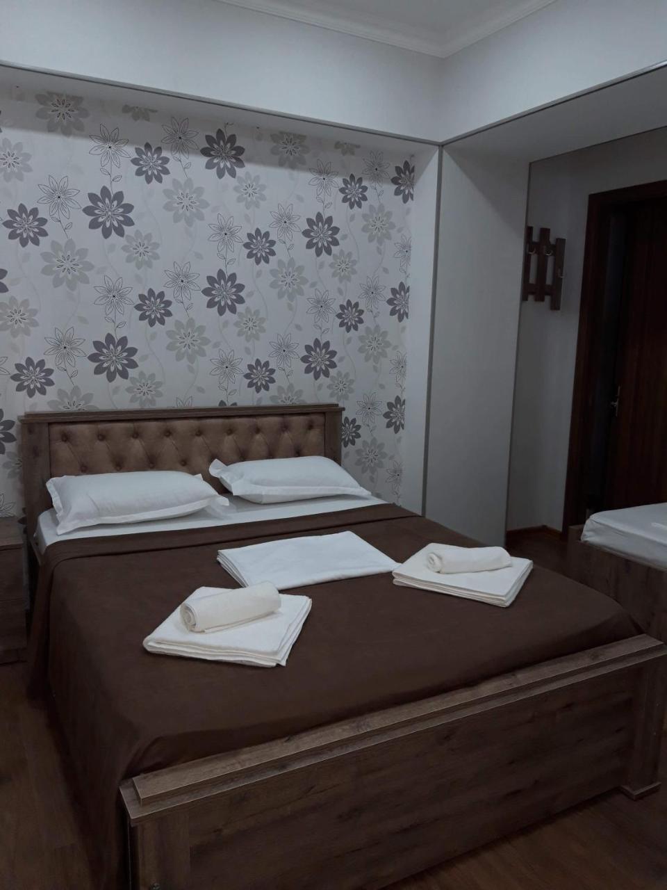 Guesthouse Fatima ซิคนาคี ภายนอก รูปภาพ